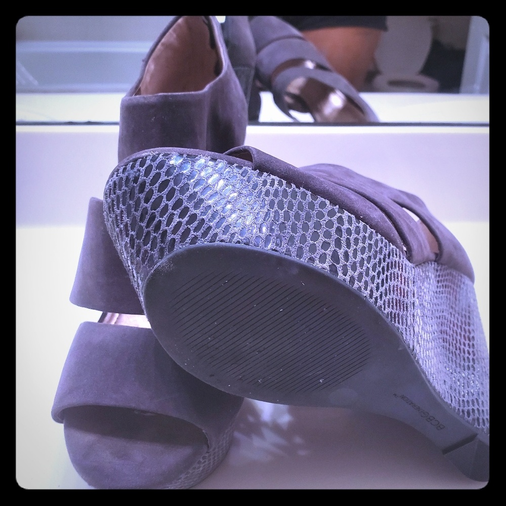 BCBG sexy wedges